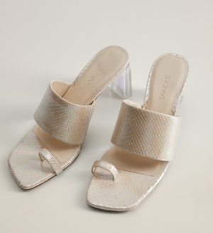 Metallic-Sandale mit Schlangenprägung